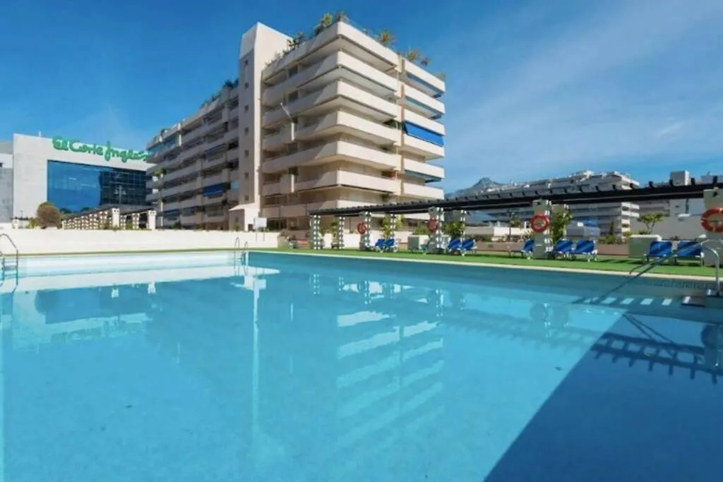 Penthouse In Marina Banus -Puerto Banus.Pool-Gym Apartment Marbella